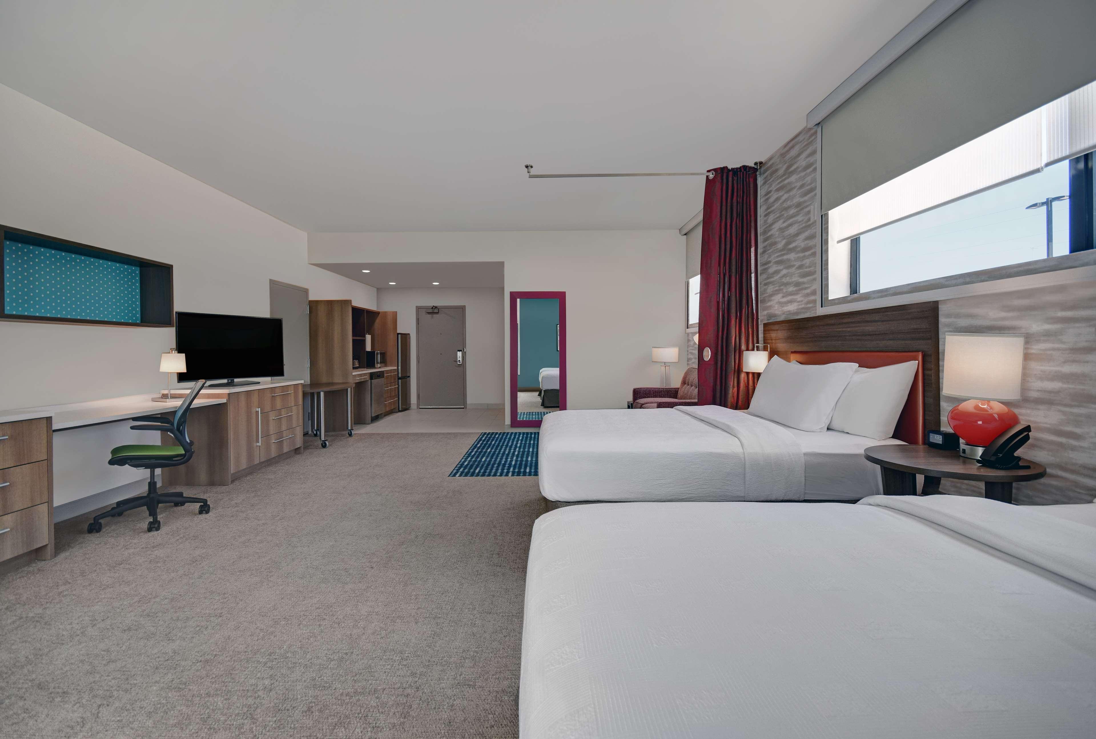 Hotel Home2 By Hilton North I-540 Raleigh